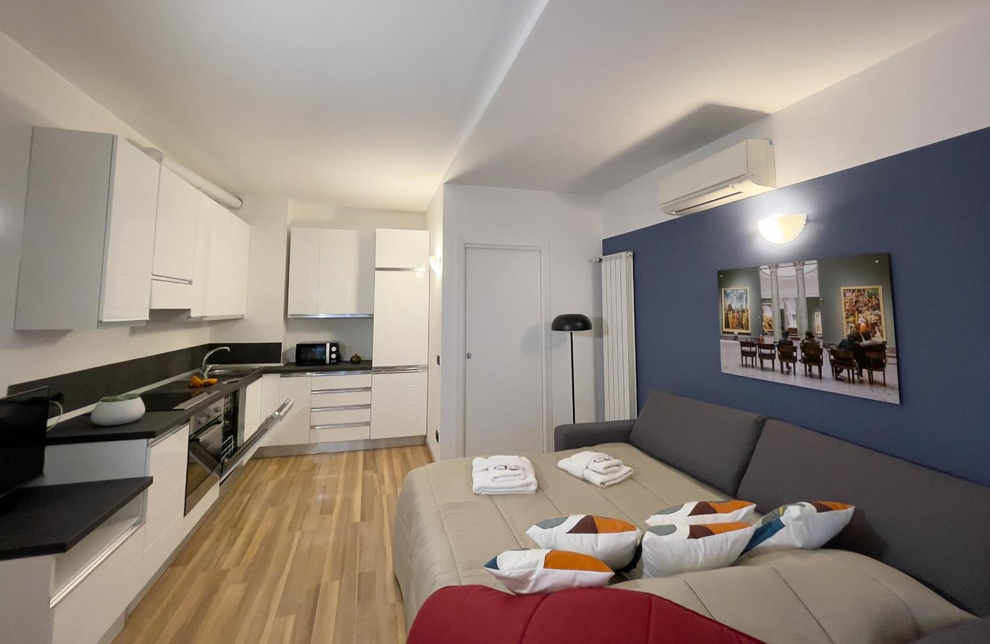 Rentopolis - Palazzo Candiani Apartment Milan